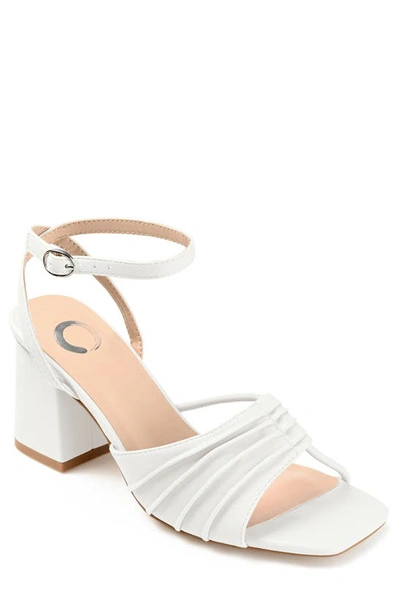 JOURNEE COLLECTION JOURNEE COLLECTION SHILLO PLEATED SANDAL