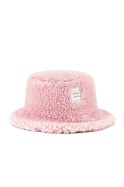 Thom Browne Shearling Bucket Hat In Pink