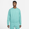 Nike Solo Swoosh Men's Fleece Crew In Green