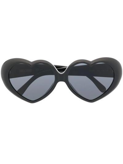 Moschino Eyewear Heart-shaped Frame Sunglasses In Schwarz