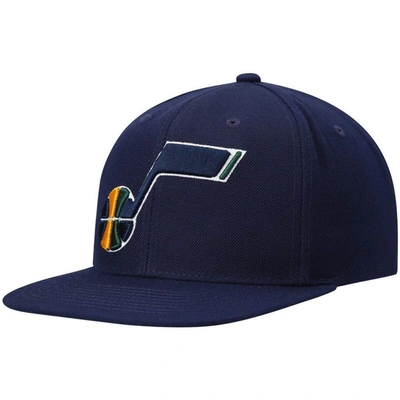 Mitchell & Ness Men's  Navy Utah Jazz Ground 2.0 Snapback Hat