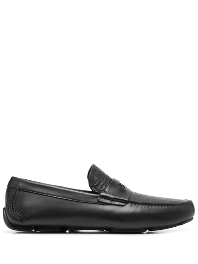 Ferragamo Slip-on Leather Loafers In Schwarz