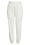 Cinq À Sept Giles Crepe Joggers In Ivory