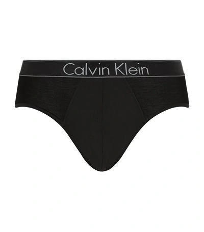 Calvin Klein Iron Strength Micro Hip Brief Nb1019 In Black