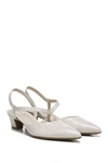 Lifestride Shoes Minimalist Pointed Toe Pump In Almond