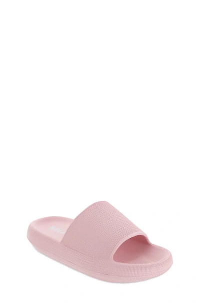 Mia Camyl Platform Slide Sandal In Pink
