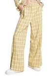 TOPSHOP PLEATED PLAID WIDE LEG TROUSERS
