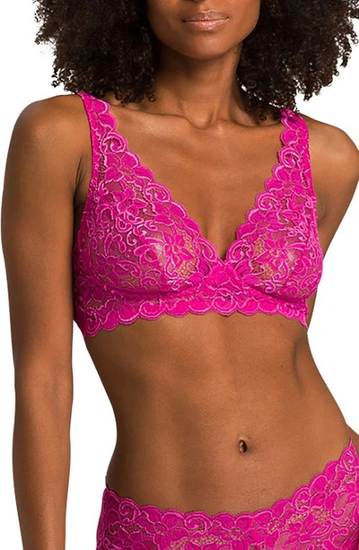 Hanro Luxury Moments Lace Unlined Underwire Bra In Very Berry