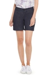 Nydj Roxanne Short In Lightweight Rinse