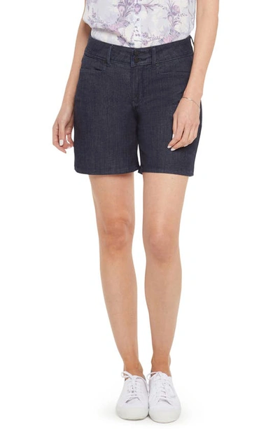 Nydj Roxanne Denim Shorts In Lightweight Rinse In Nocolor