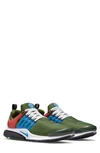 Nike Air Presto Low-top Sneakers In Green
