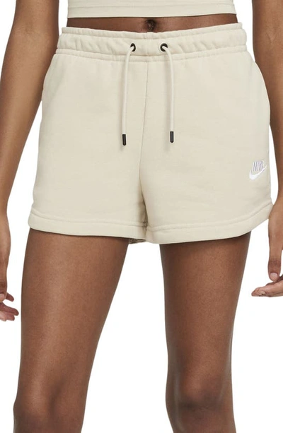 Nike Essential Shorts In Rattan/ White