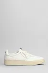 4b12 Hyper Sneakers In White