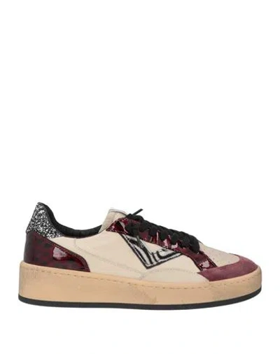 4b12 Woman Sneakers Beige Size 9 Leather In Neutral