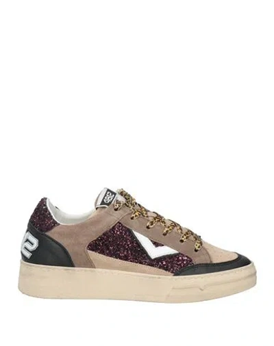 4b12 Woman Sneakers Taupe Size 9 Leather In Neutral