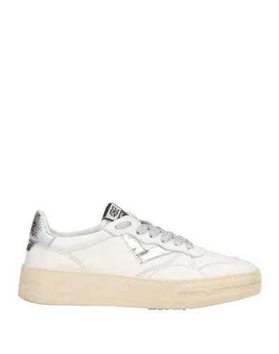 4b12 Woman Sneakers White Size 7 Leather