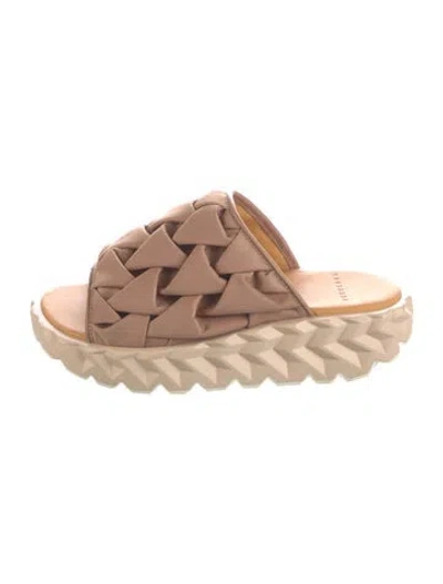 Pre-owned 4ccccees Leather Slides In Neutral