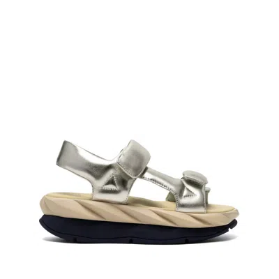 4ccccees Women's Mellow Viva Sandal In Champagne In White