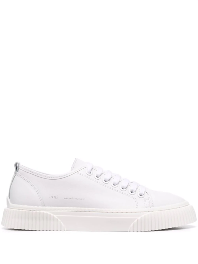 Ami Alexandre Mattiussi Logo-print Low-top Sneakers In White