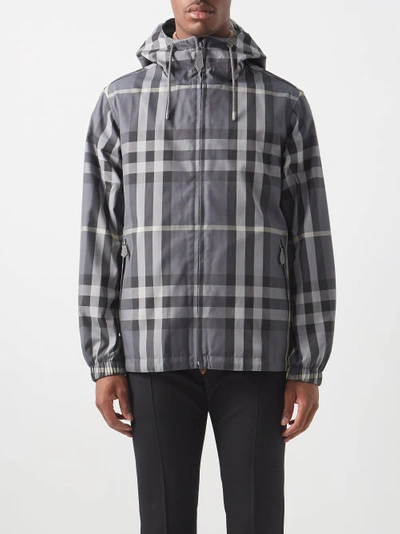 Burberry Standford Reversible Windbreaker Jacket In Seal Grey