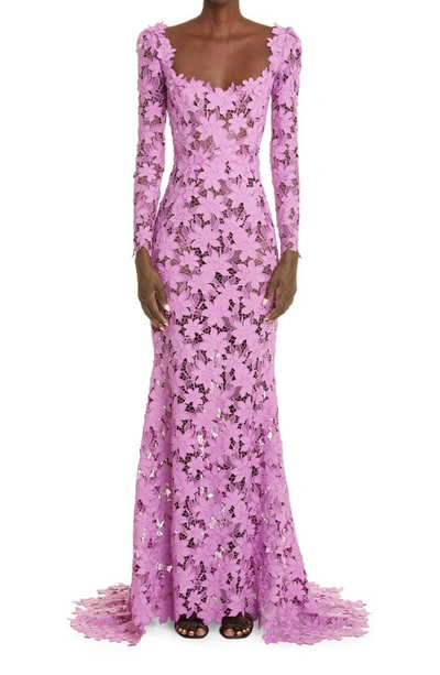 Oscar De La Renta Tiger Lily Guipure Lace Long Sleeve Gown With Train In  Lilac | ModeSens