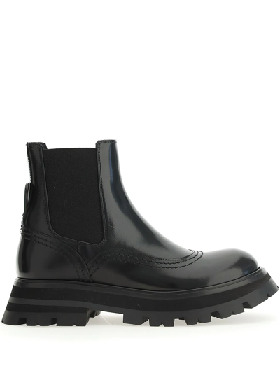 Alexander Mcqueen Chelsea Ankle Boots In Black