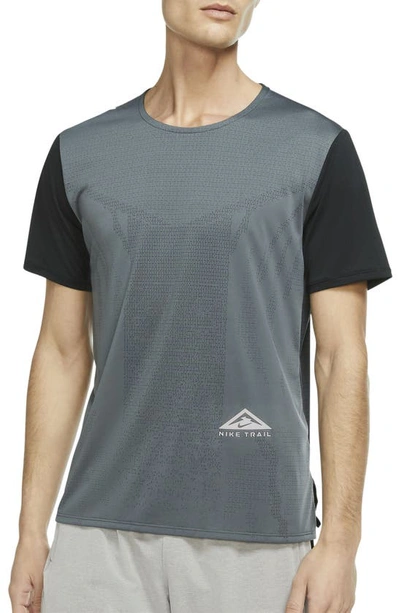 Nike Men's Dri-fit Rise 365 Short-sleeve Trail Running Top In Black