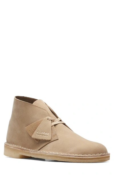 Clarks Desert Boot In Light Tan Nubuck