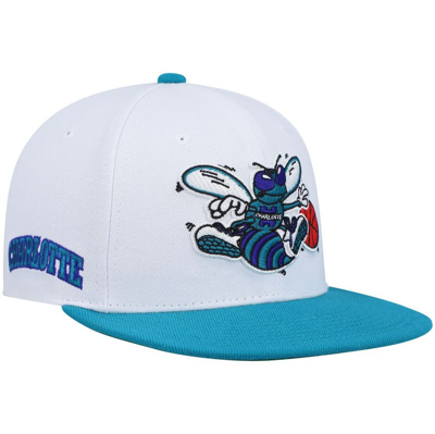 Mitchell & Ness Men's  White And Teal Charlotte Hornets Hardwood Classics Snapback Hat In White,teal