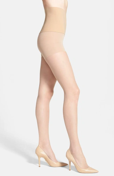 Commando The Essential Control Sheer Pantyhose In Medium Nude