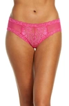 Natori Feathers Hipster Briefs In Berry Fizz