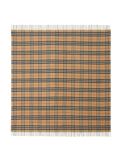Burberry Vintage Check Fringed-edge Blanket In Neutrals