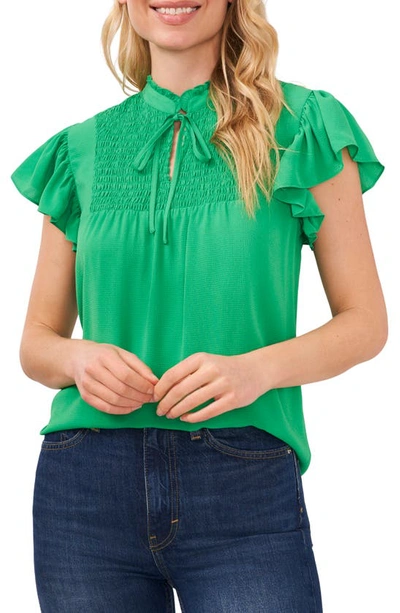 Cece Flutter Sleeve Top In Vivid Green