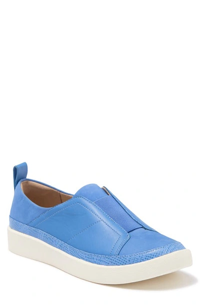 Vionic Zinah Slip-on Sneaker In Azure Leather
