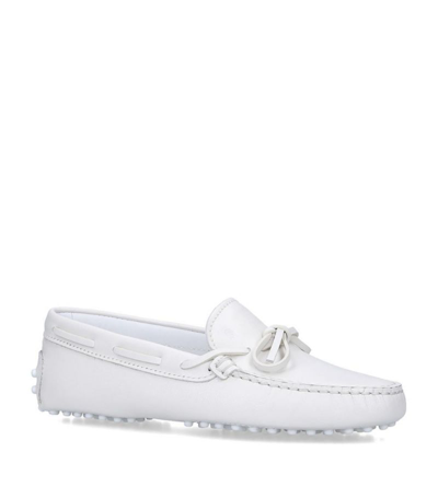 Tod's Leather Lacceto Gommini Junior Driving Shoes In White