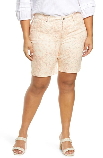Nydj Ella Side Slit Denim Shorts In Daydream Leopard