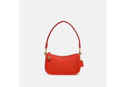 Coach Swinger 20 In Orange