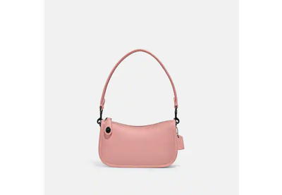 Coach Swinger 20 In Pink