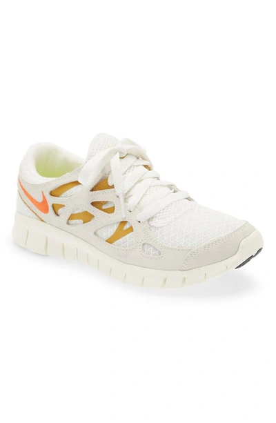 Nike Women's Free Run 2 Shoes In White