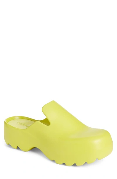 Bottega Veneta Green Rubber Flash Clogs In Kiwi