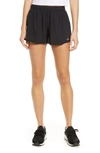 Alo Yoga Stride Shorts In Black