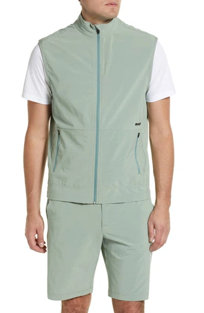 Brady Zero Weight Golf Vest In Sage