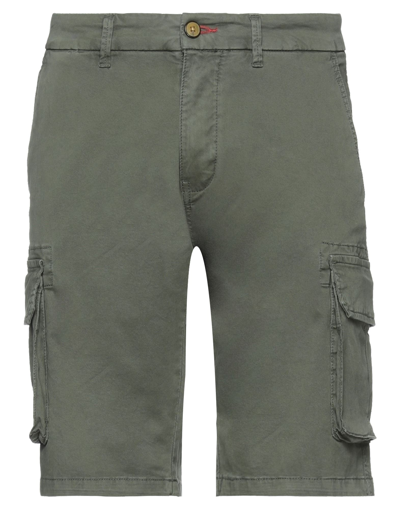 Impure Shorts & Bermuda Shorts In Military Green