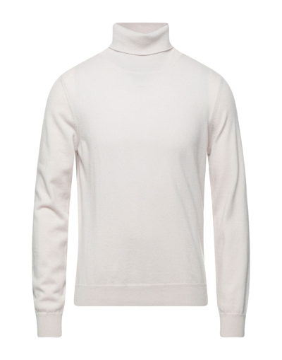 Malo Turtlenecks In White