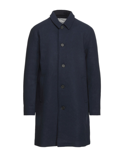 Minimum Coats In Dark Blue