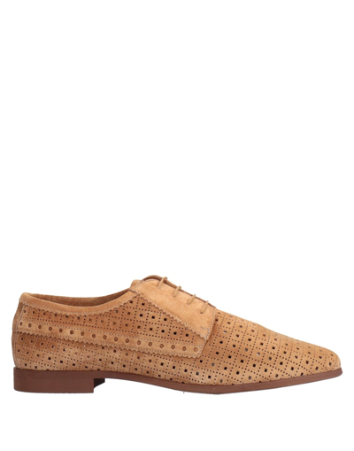 Pertini Lace-up Shoes In Tan