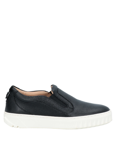 Ferragamo Logo-appliquéd Two-tone Textured-leather Trainers In Black