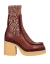 Chloé Ankle Boots In Brown