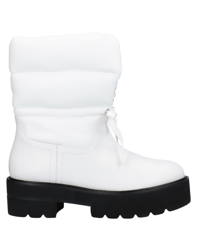 Stuart Weitzman Ankle Boots In White