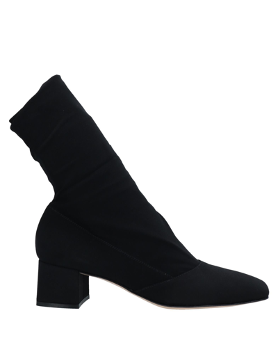 Gianvito Rossi Ankle Boots In Black